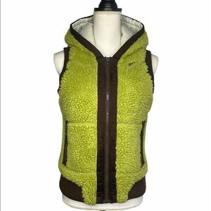 KAVU Hooded Sherpa Vest